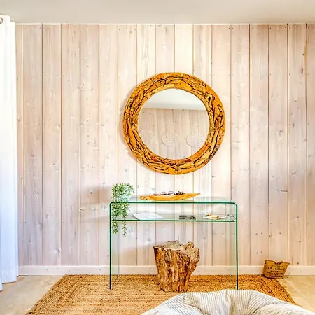 Maison De La Hourtin