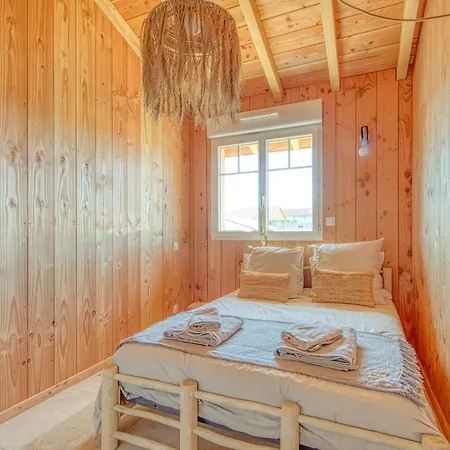 Maison De La * Hourtin